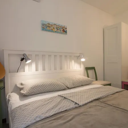 Sailor's Crib Ragusa